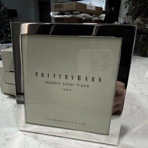 Modern Silver Frame 5X5 Square